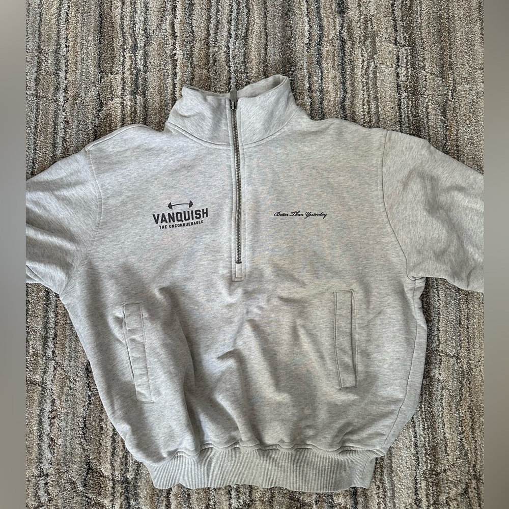 Vanquish Quarter Zip